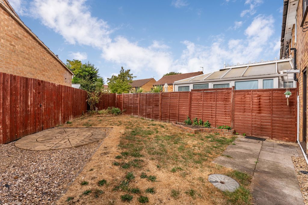 Winchester Close